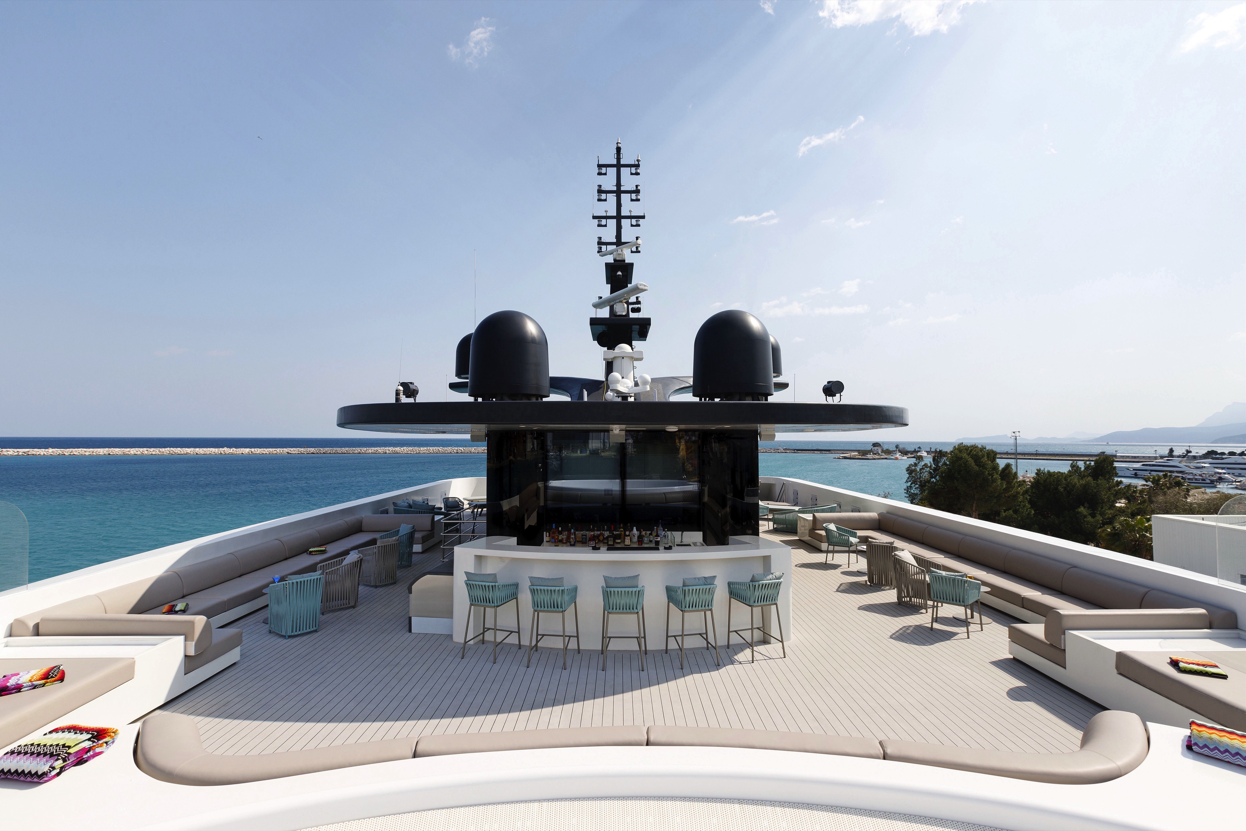 Emerald Sakara - Sky Deck